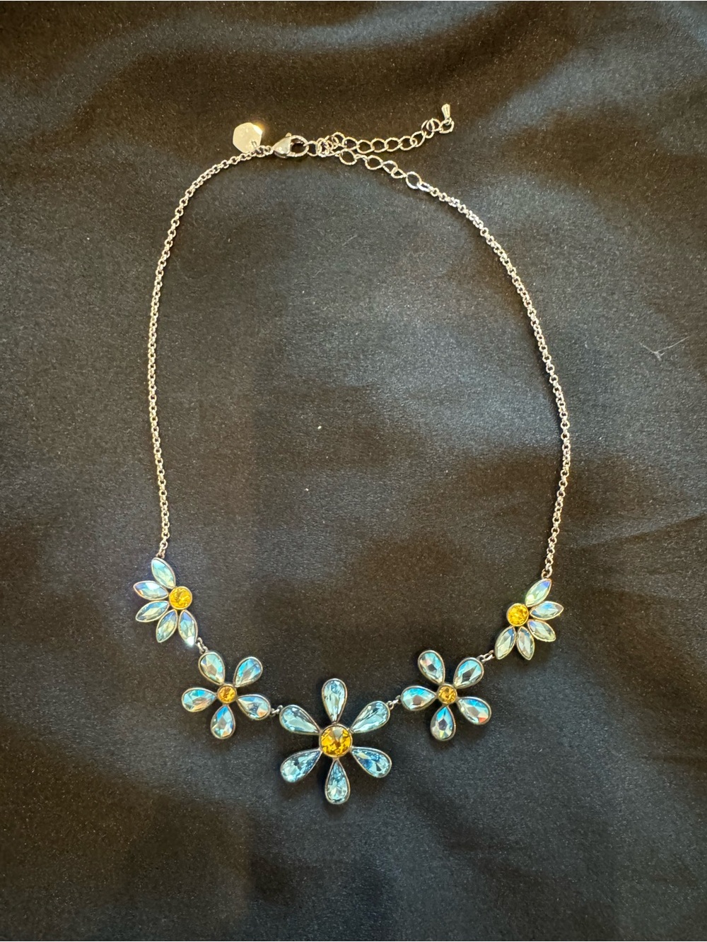 Touchstone Crystal by Swarovski, Fresh as a Daisy Necklace, New in box